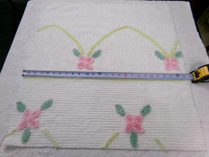 floral vintage chenille bedspread fabric, swinging roses quilt material, 25" x 24"