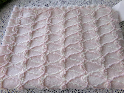 Webbed Eternity Knots Vintage Chenille Fabric Pastel Pink, Iridescent Vanilla Cream 18x25"