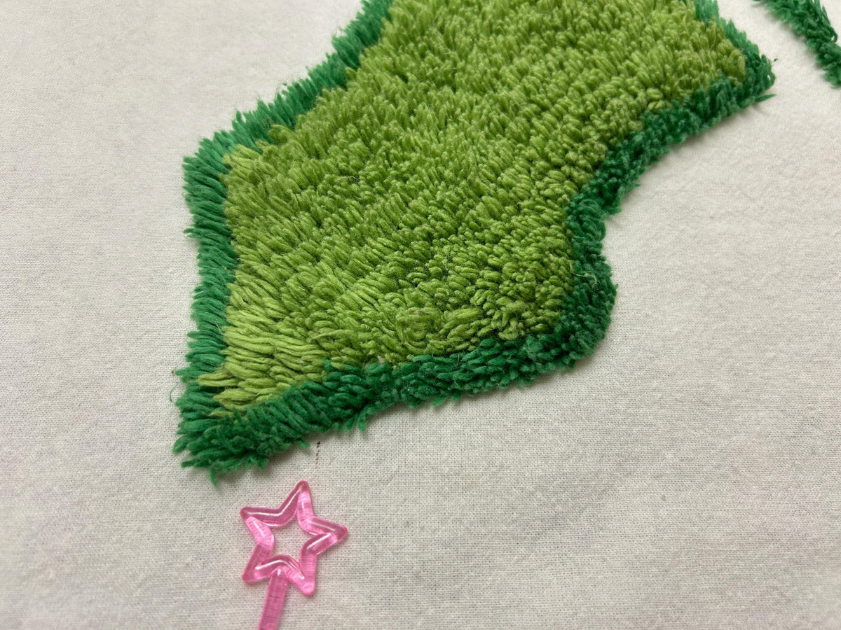 Holiday Vintage Chenille Fabric, Winter Holly Berry 22x20" Craft Piece