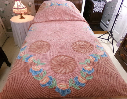 luscious plush vintage chenille bedspread in a pinwheel peach swirl floral design, antique full size bedding