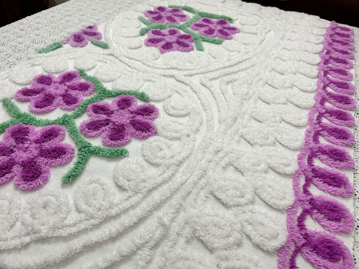 Little Violets Vintage Chenille Bedspread Fabric Sewing Quilt Material 20x30"