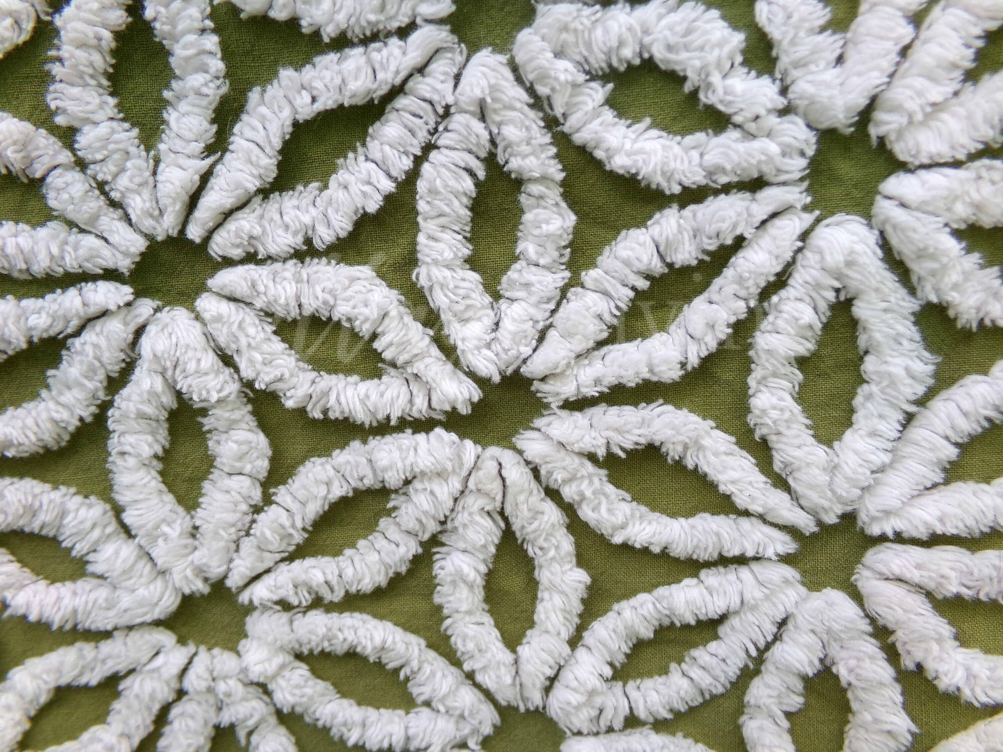 Boho Green Daisy Vintage Chenille Fabric 18x24" Quilt Material