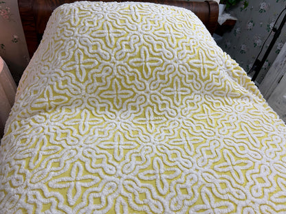 Celestial Stars Vintage Chenille Bedspread, Yellow & White Full Size Cotton