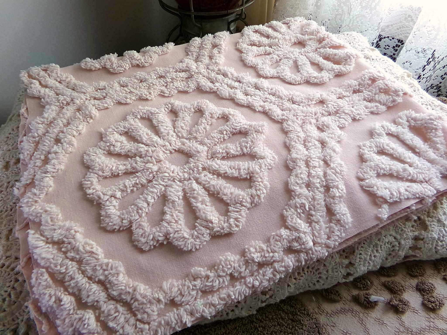 vintage chenille bedspread fabric peach blush daisy medallions 20x24" sewing quilt material