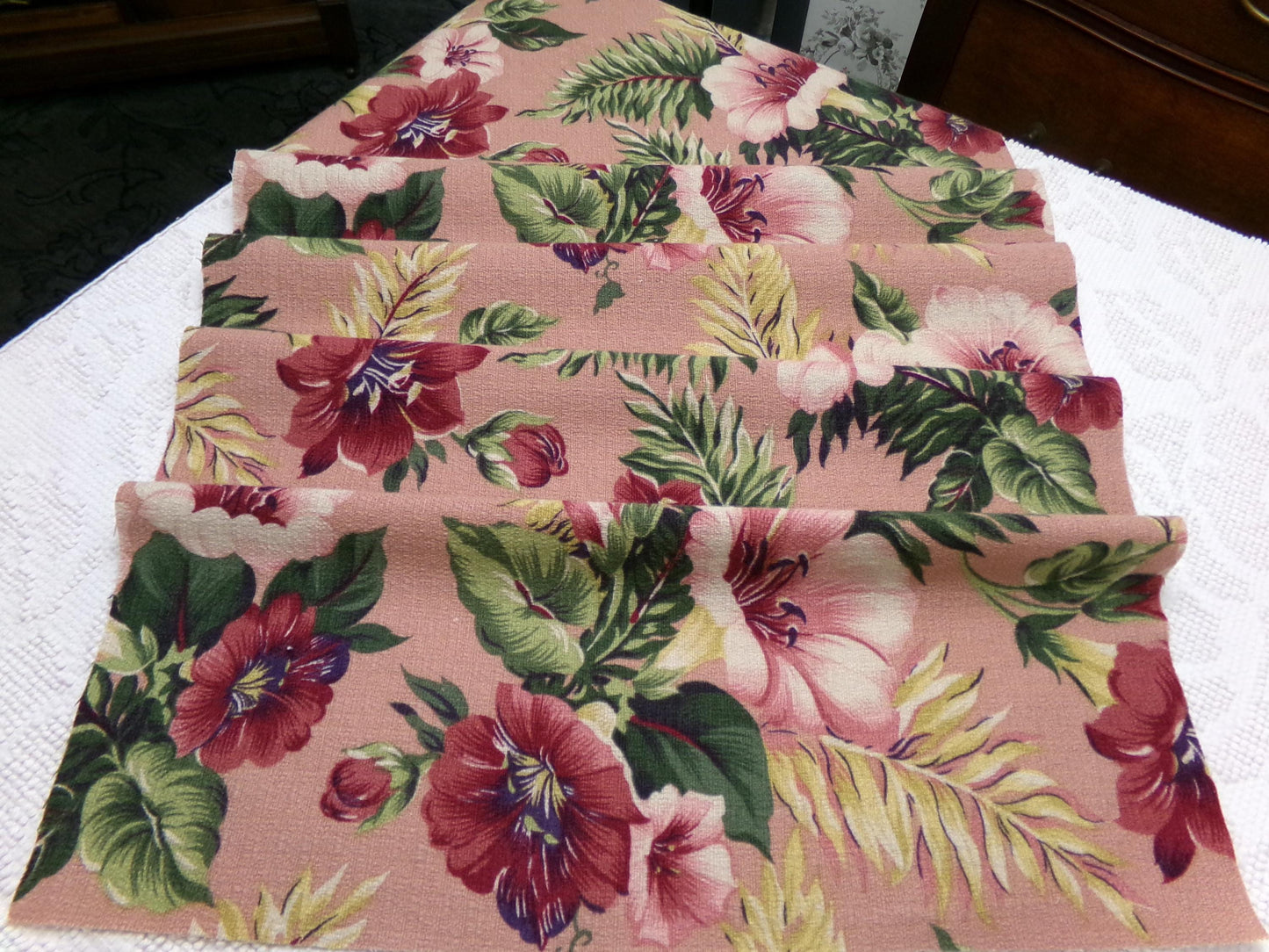 Vintage Barkcloth Fabric Mauve Tropical Hibiscus Floral Island Cottage Shabby 17x36"