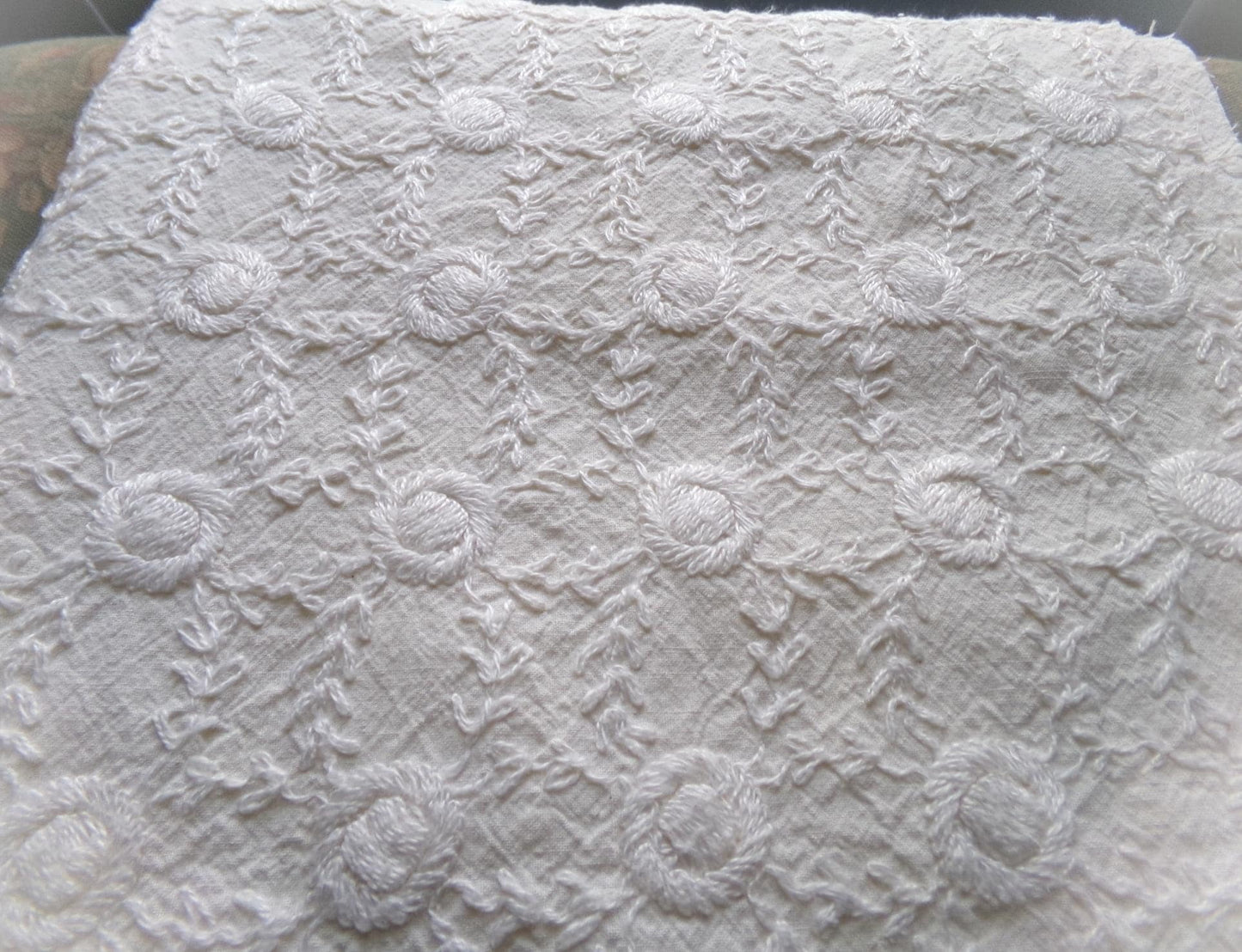 Ivory Embroidered Vintage Fabric Piece 20x24" Candlewick Style Lattice Daisy Medallions