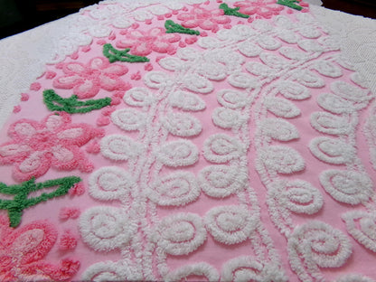 Flower Arch Vintage Chenille Bedspread Fabric, Pink Floral Sewing Material 20" x 24" Piece