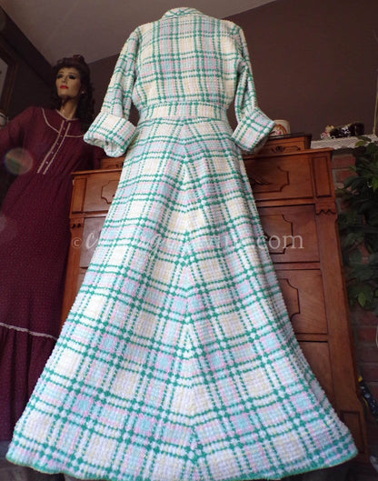 Retro Plaid Vintage Chenille Robe Ladies I Love Lucy Style 50s Bathrobe