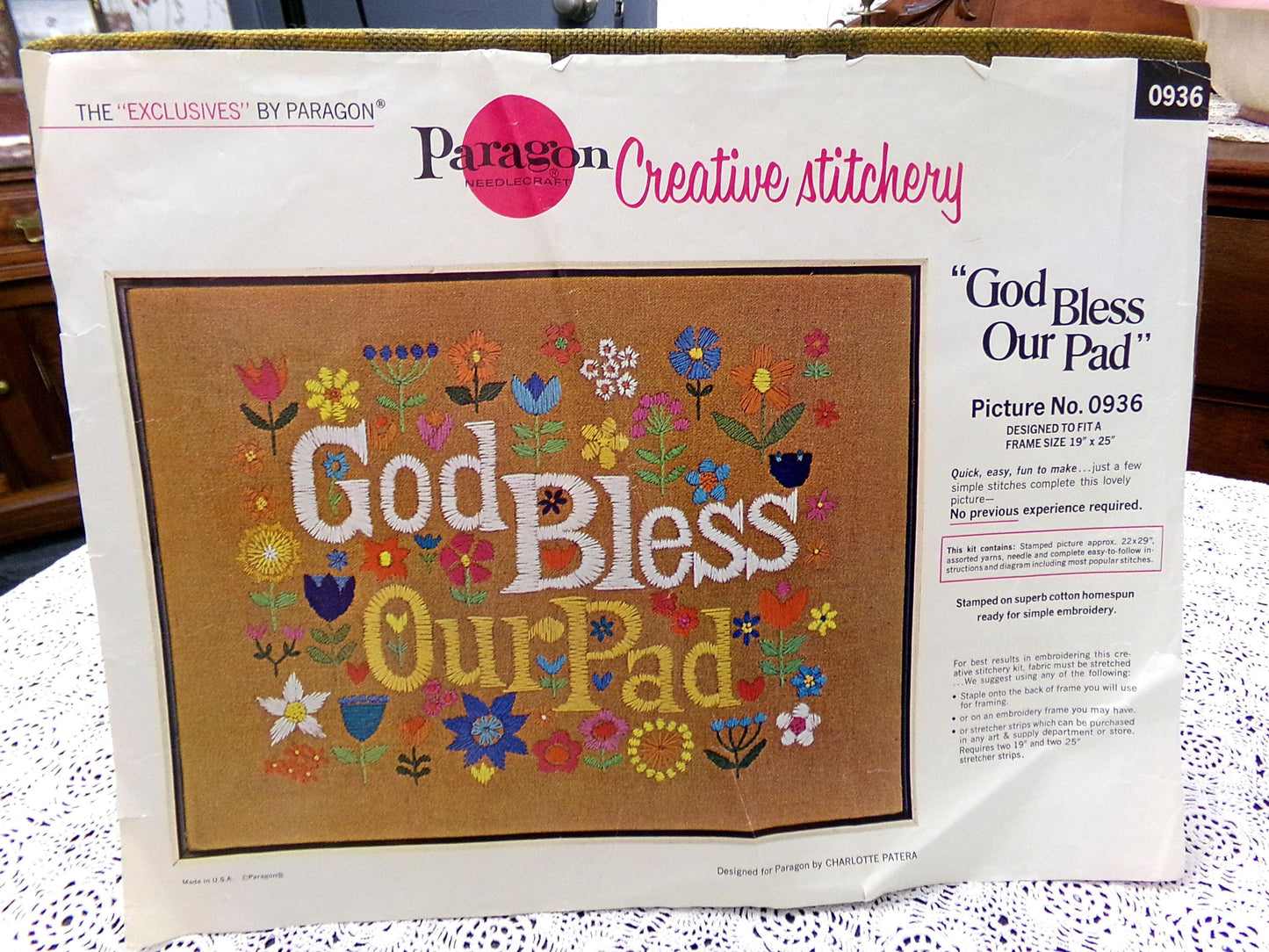 GOD BLESS Our PAD Crewel Embroidery Kit, Vintage Paragon Needlecraft 0936, Retro Boho Wall Art