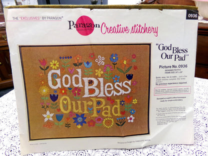 GOD BLESS Our PAD Crewel Embroidery Kit, Vintage Paragon Needlecraft 0936, Retro Boho Wall Art