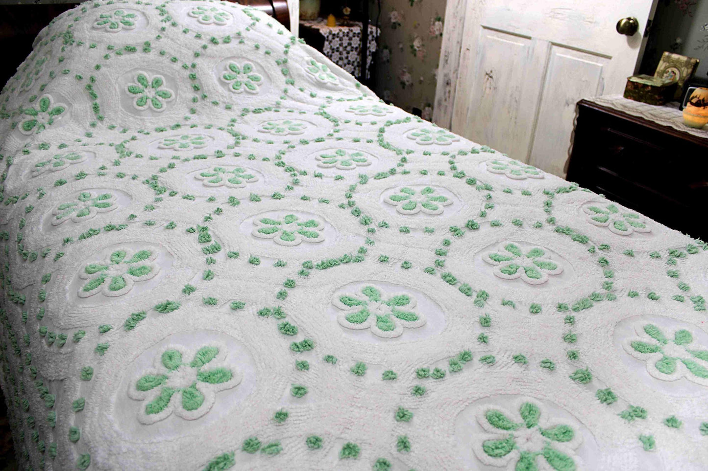 Twin Vintage Chenille Bedspread, Lucky Shamrock Green Flower Circles on White Coverlet