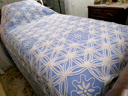 vintage chenille bedspread shabby beach cottage blue & white full size bedding