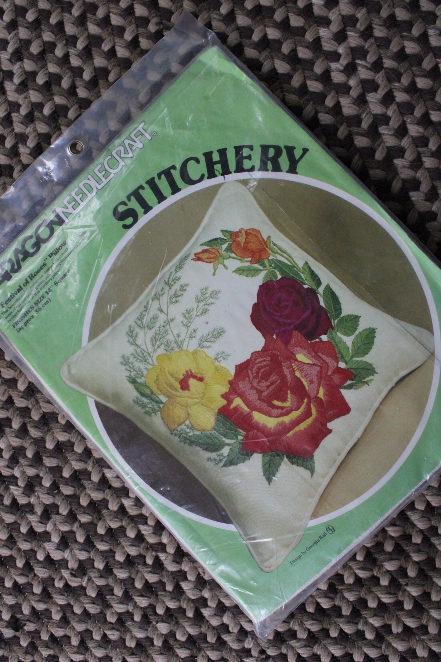 Crewel FESTIVAL OF ROSES Pillow Kit, Paragon Needlecraft Stitchery Kit #0857, Finishes 14" inch Square, Design by Georgia Ball 1978