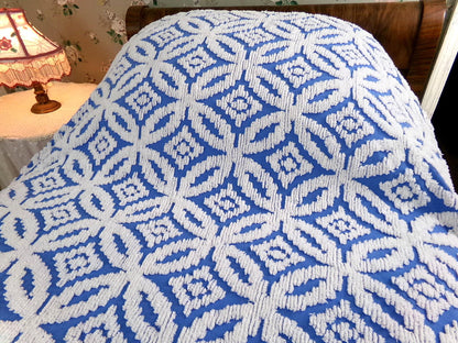 coastal cottage blue vintage chenille bedspread, cobalt & white geometric design, 100% cotton twin size summer coverlet with fringe