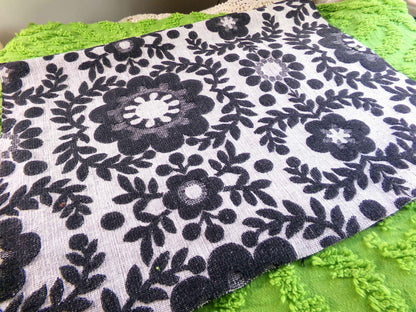 Black & White Floral Vintage Woven Fabric, FLOWER POWER Mod Daisy Reversible Sewing Quilt Material, 16" x 24"