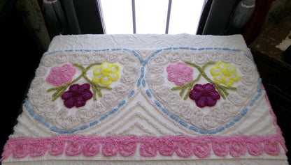 Cottage Floral Vintage Chenille Bedspread Fabric, Frosted Cake Design 18" x 35" piece sewing material