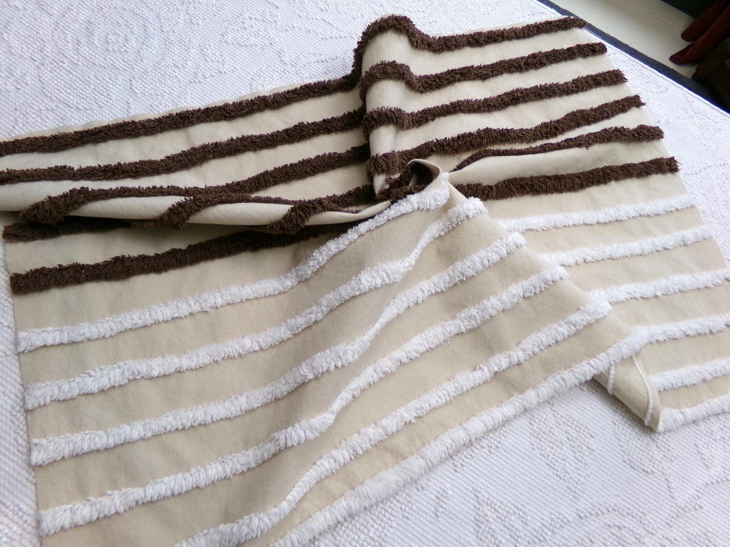 split road vintage chenille fabric, tufted contrast design, 17" x 27" unique piece of quilt material