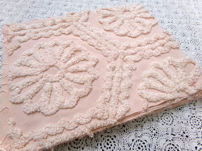 vintage chenille bedspread fabric peach blush daisy medallions 20x24" sewing quilt material