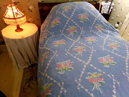 shabby cottage style vintage woven bedspread, fieldcrest blue floral twin coverlet