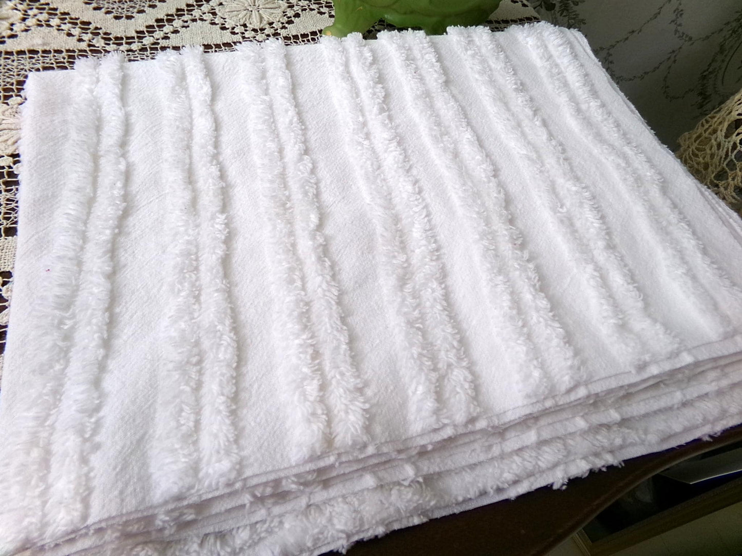 White Striped Vintage Chenille Bedspread Fabric 18x24" Pc Dual Stripes Quilting Material
