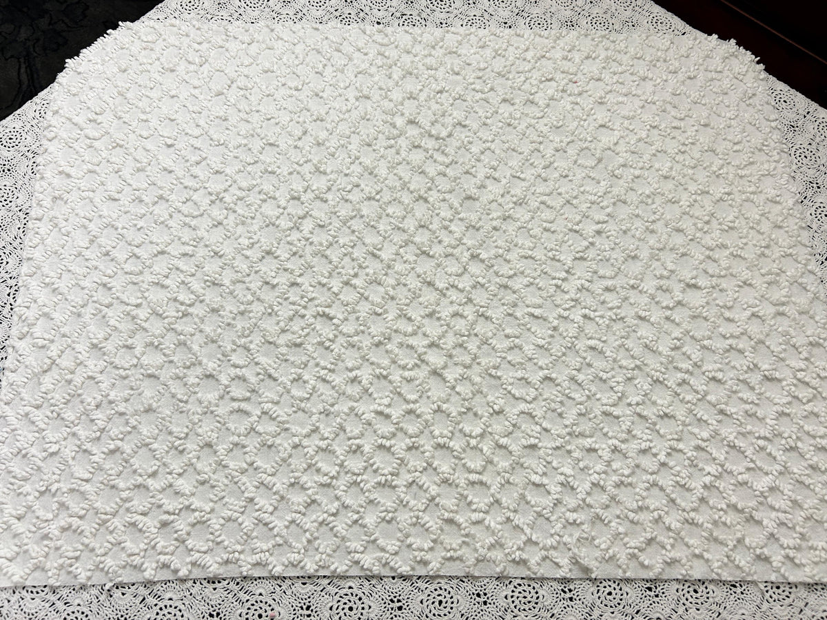 Vintage White Chenille Fabric, Chained Eternity Links, 19x25" Quilting Textile