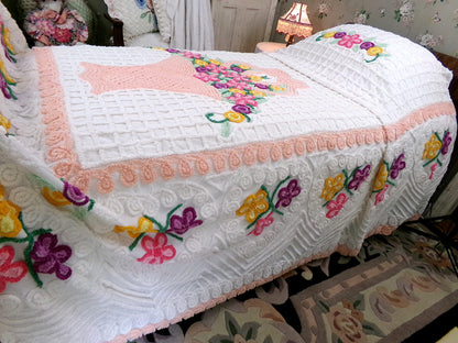 Basket of Happiness Vintage Chenille Bedspread Cheerful Cottage Hearts, Full Size
