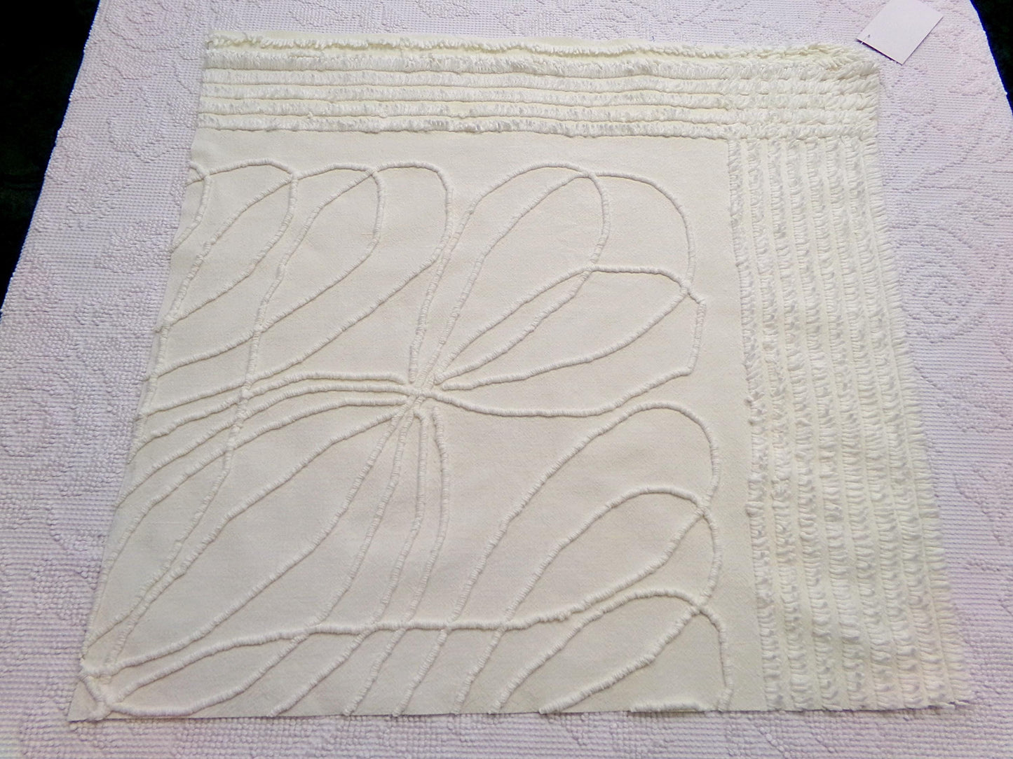 Vintage Illusion Chenille Fabric, Fascinating Webbed Design, 22" x 21" Piece Sewing Quilt Material