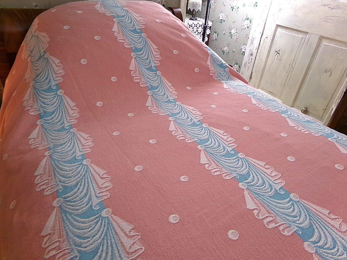 old hollywood regency style vintage woven bedspread, pink fieldcrest twin coverlet