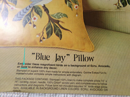 Blue Jay Birds Pillow Crewel Embroidery Kit Vintage Paragon Needlecraft 0162