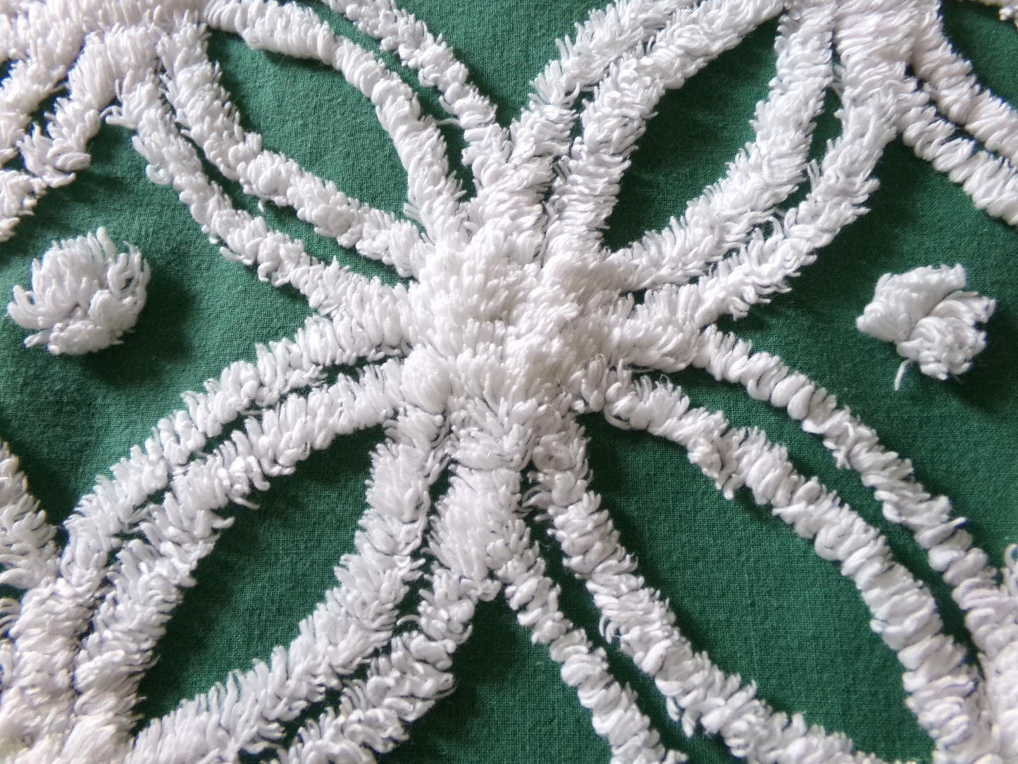 gorgeous green vintage chenille fabric, tufted white wedding rings, fluffy dots on evergreen, 20"x 27" inch piece of quilt & sewing material