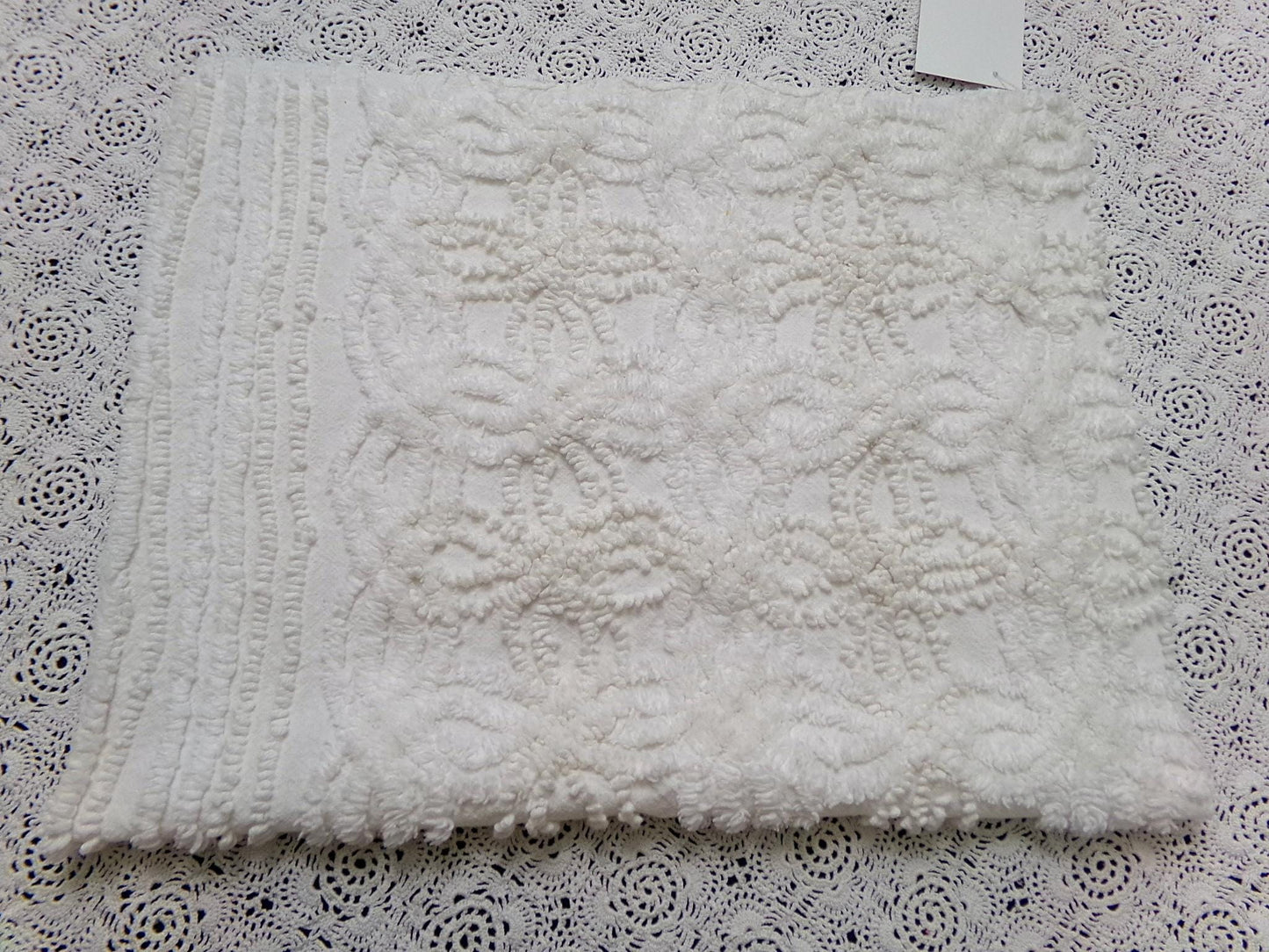 Vintage Chenille Bedspread Fabric 14.5x23" Contrast Needletuft Wedding Ring Stripe