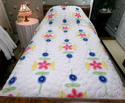 Canyon Group Vintage Chenille Bedspread, Twin Size Rainbow Wedding Cake Design