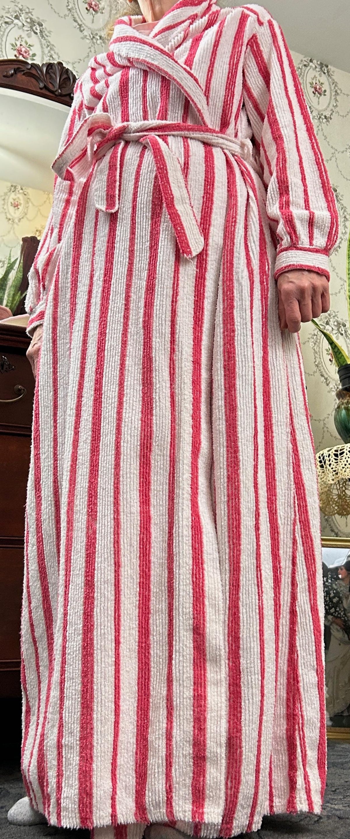 Vintage Chenille Robe Red & White Candy Stripe, Full Length Women’s Small Bathrobe