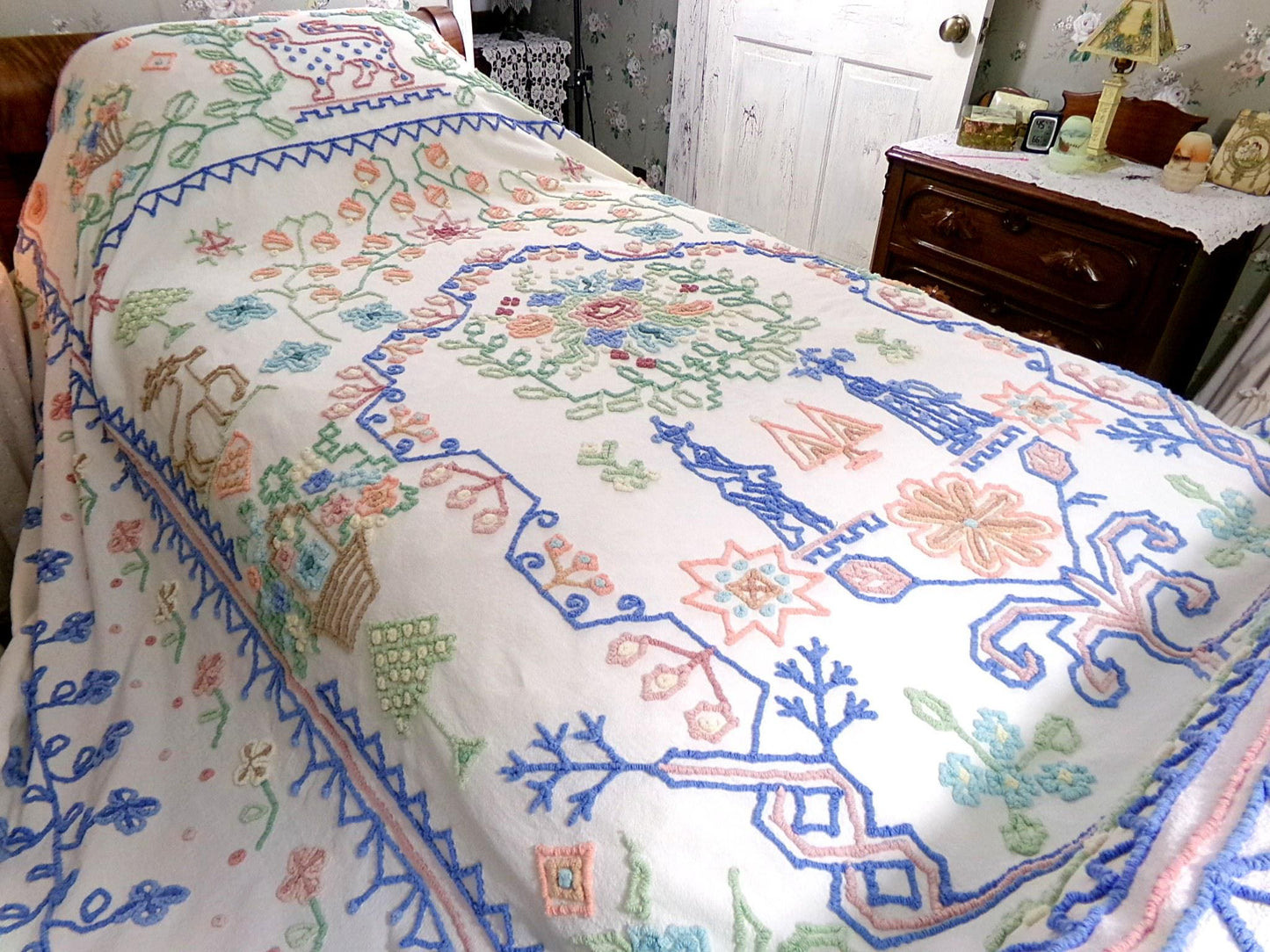 Vintage Boho Chenille Bedspread, Rare Folk Art Fieldcrest Needletuft Tribal Design, Full Size Cotton Bedding