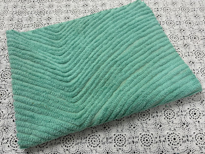 Green Wave Vintage Chenille Bedspread Fabric 18x25" Dense Tufts