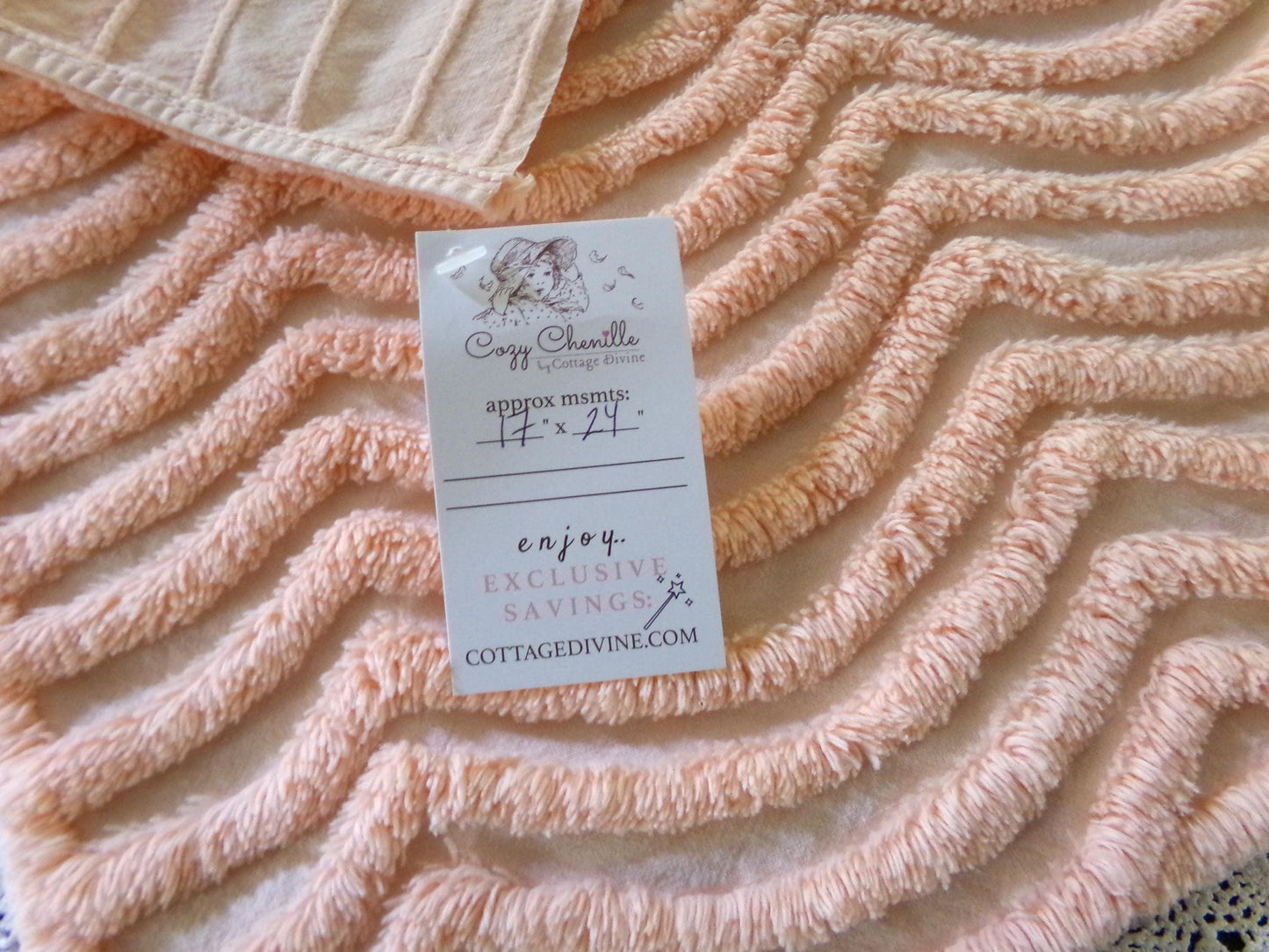 Fluffy Peach Waves Vintage Chenille Fabric, 17" x 24" inch Piece, Plush Ripple Pattern for Quilts, Pillows, Crafts & Sewing