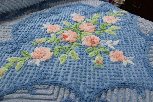 shabby chic vintage chenille bedspread by RETRAC Carter Bros, beautiful plush serene blue color with pink rose florals, FULL size bedding