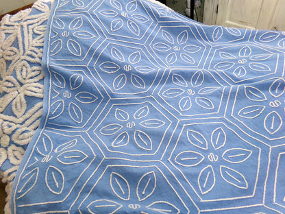 coastal blue vintage chenille bedspread, white daisies on sky blue, summer cottage full size cotton bedding
