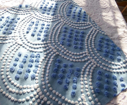 seashell pearls fabric, 20" x 24" inch piece cut from vintage chenille bedspread, beautiful blue & white scallop tufted design
