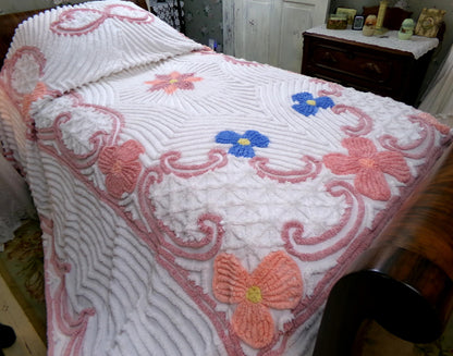 Vintage Chenille Bedspread Full Size Plush Luxurious Tufting, Shabby Chic Style Cotton Bedding