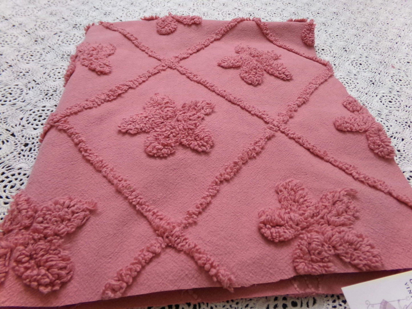 Vintage Chenille Fabric Dusty Rose Pink Tufted Floral Diamond Lattice Pattern 19x23"