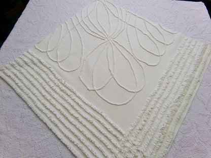 Vintage Illusion Chenille Fabric, Fascinating Webbed Design, 22" x 21" Piece Sewing Quilt Material