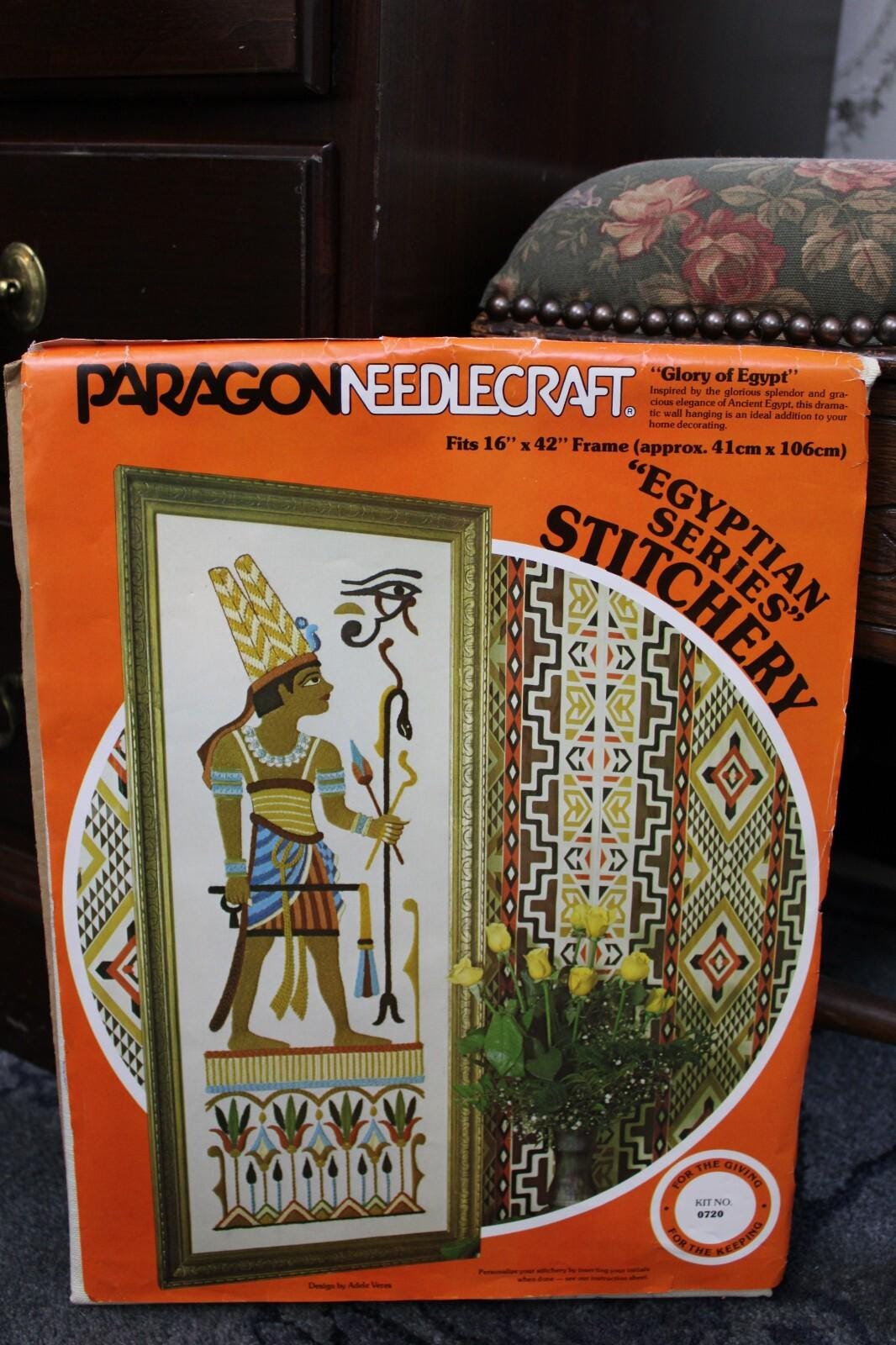 GLORY OF EGYPT Vintage Crewel Embroidery Kit Paragon 0720 Egyptian Wall Hanging