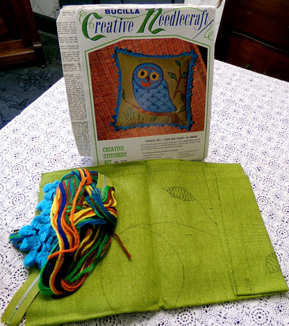 FANCIFUL OWL Pillow Crewel Embroidery Kit, Boho Vintage Bucilla Needlecraft 3173