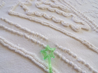 Angelic Lily Vintage Chenille Quilt Fabric Piece, 18" x 25" inches, Pretty in Pillows