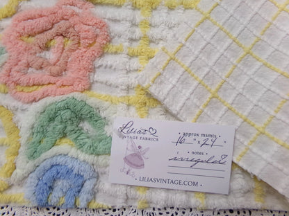 Cottage Chic Vtg Chenille Bedspread Fabric 16x24" Floral Plaid Sewing Material