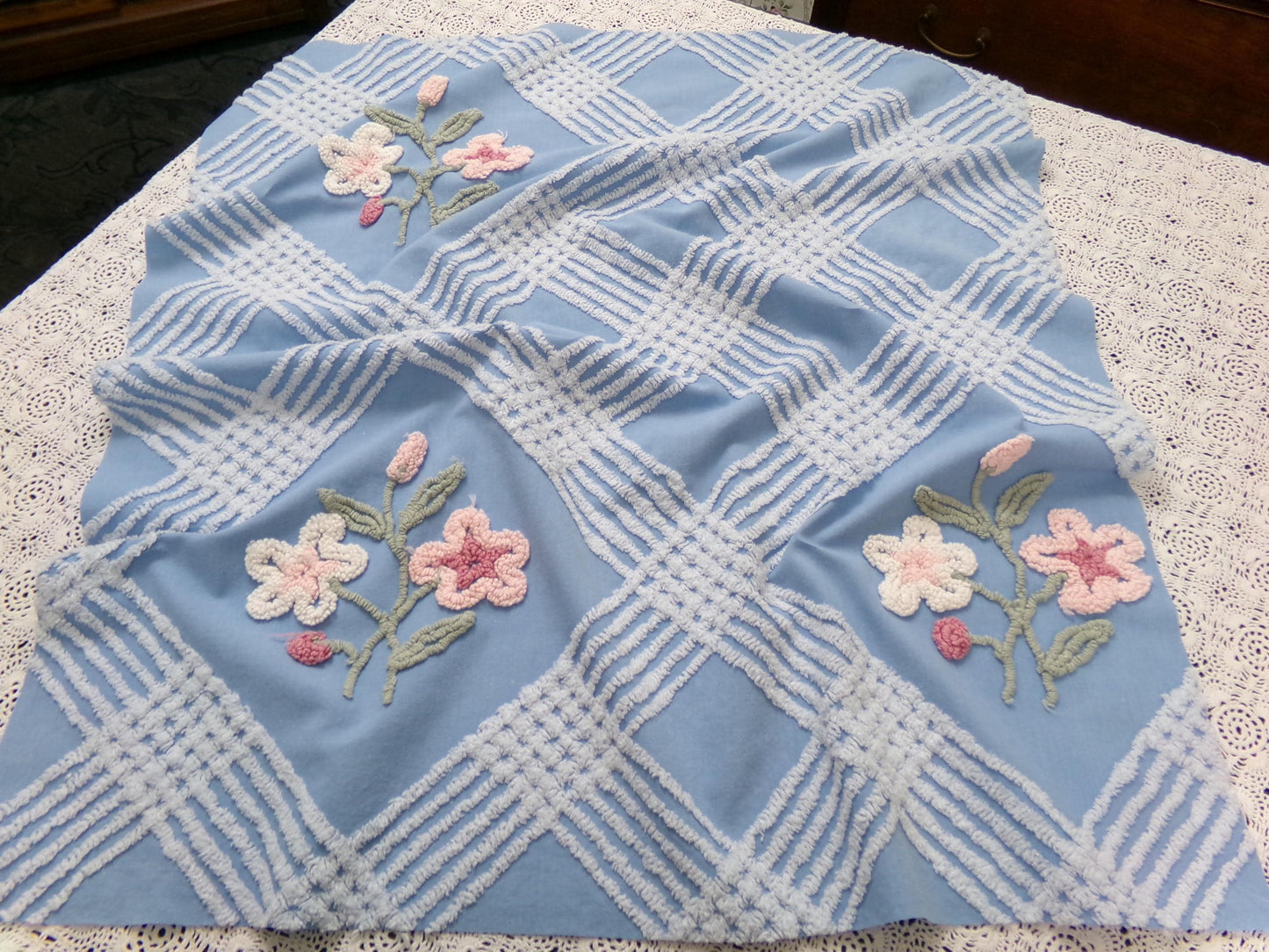 Coastal Floral Vintage Chenille Bedspread Fabric Blue & White 25 x 27" Piece