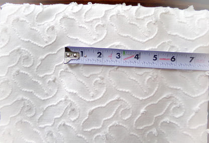 Vintage White Chenille Fabric Interlocking Infinity Eternity Symbol Pattern, 18" x 24"