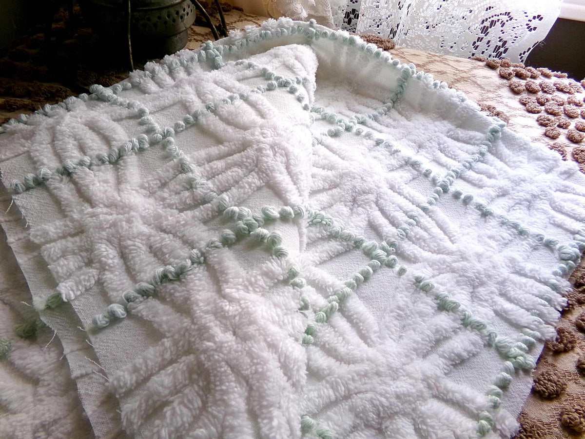 Vintage Chenille Fabric, Mint Green Pearl Pops White Spider Rings, 18x25"