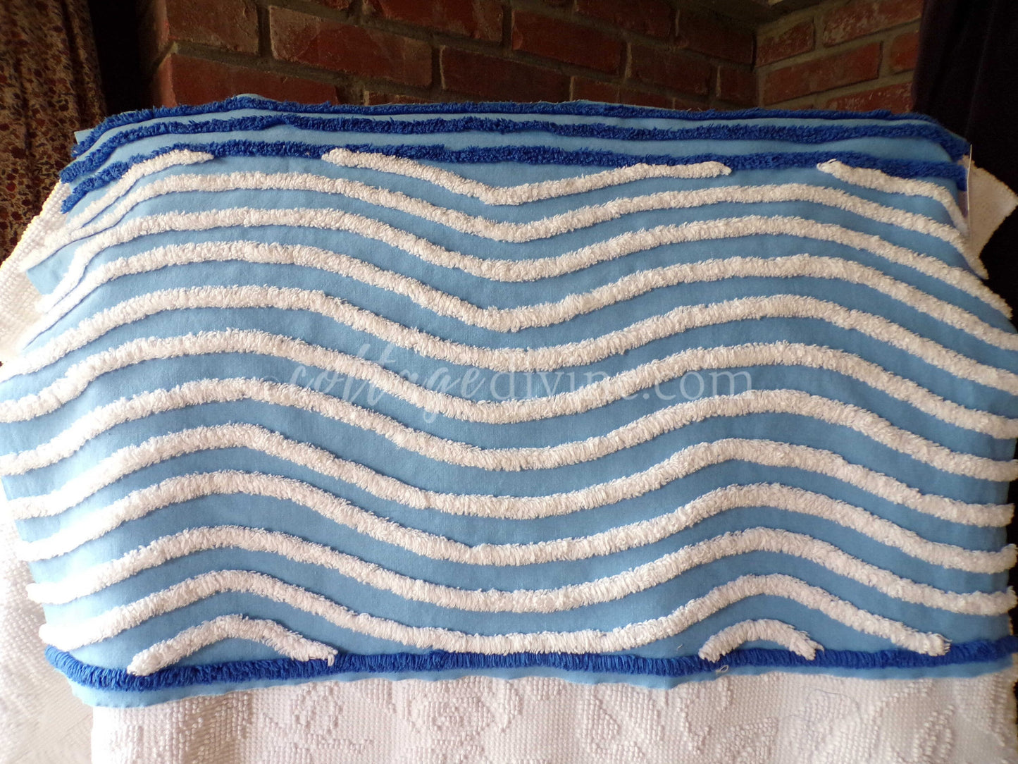 Gentle Waves Vintage Chenille Quilt Fabric, 26" x 16.5" Piece, 100% Cotton White Tufting on Blue